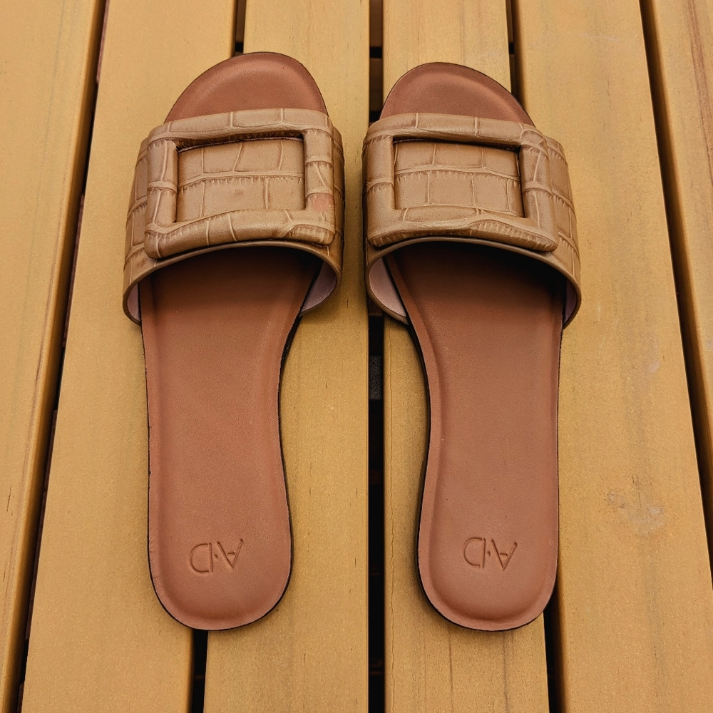 AD & Daughters Noleen Morgan Tan Leather Slide Sandals Size 7.5 M
